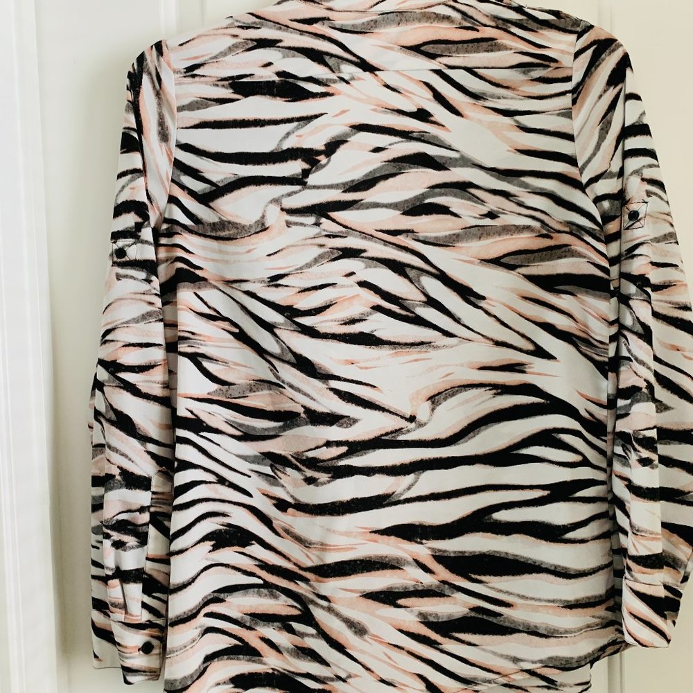 Calvin Klein Button Blouse - Picture 3 of 6